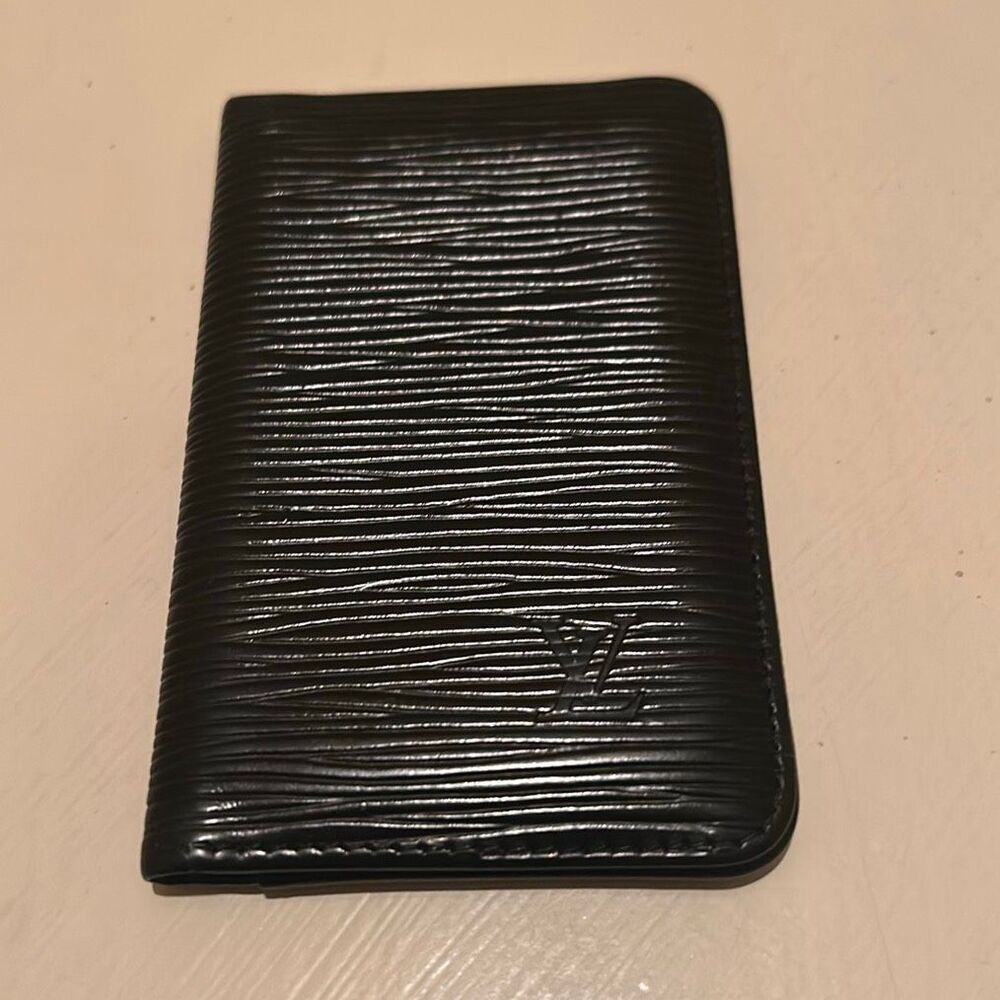Louis Vuitton Epi Leather Noir Porte Cartes Card Holder Black Quiet Luxury Bifol